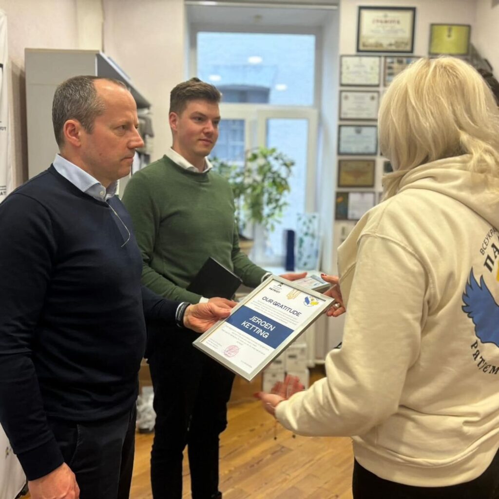 Our partners. LifeLine Ukraine
