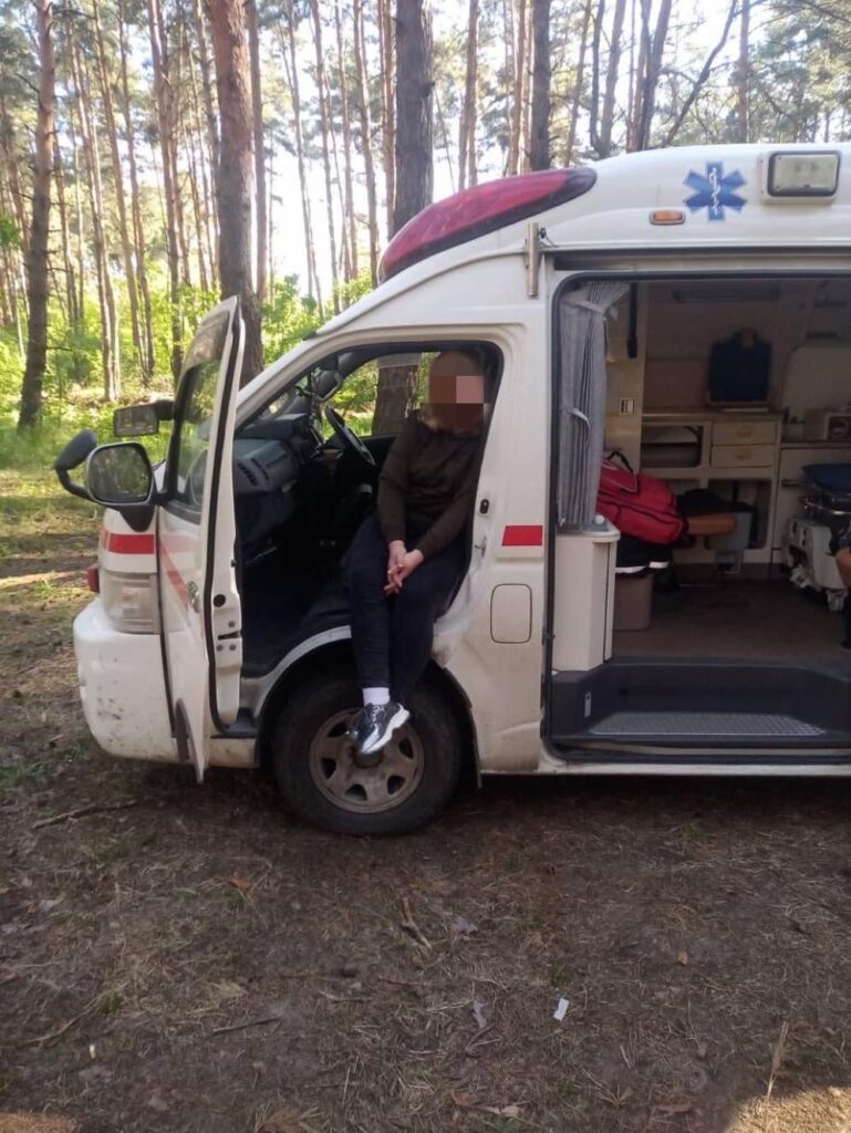 Vehicles for medical evacuation from Japan