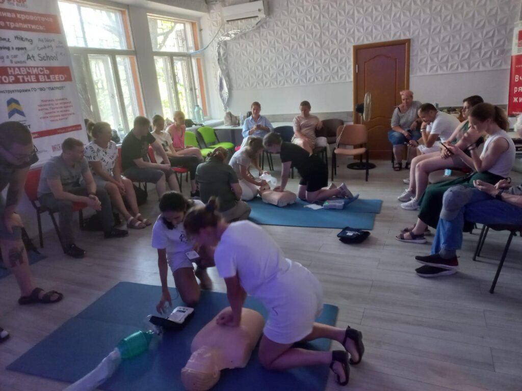 Тренінг з Базової підтримки життя