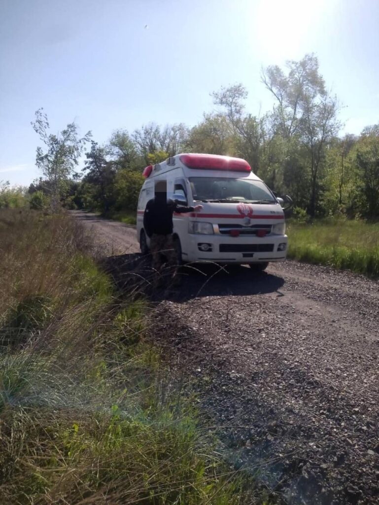 Авто для медичної евакуації з Японії