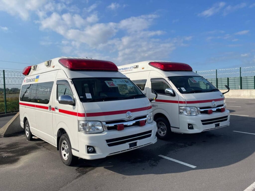 Авто для медичної евакуації з Японії