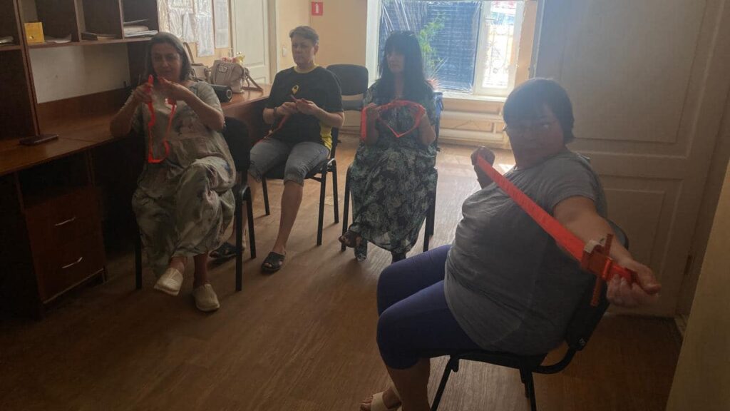 Training for Ukrposhta employees in Kostyantynivka, Druzhkivka, Kramatorsk and Sloviansk from the MedPatriot team