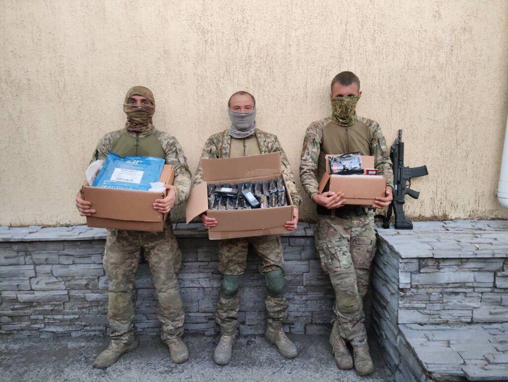 Our defenders on the front line receive another batch of tactical medicine