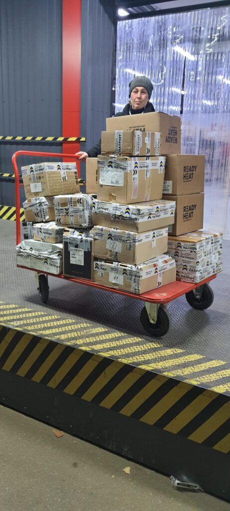 Щоденні відправки засобів тактичної медицини на фронт