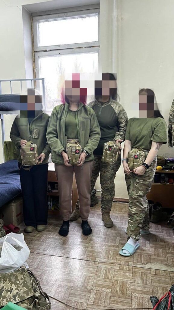 Чергові відправки тактичної медицини та інших корисних речей на фронт